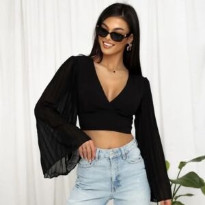 The Actually Useful, No-BS Guide to Buying Clothes Online That Won’t Fall Apart