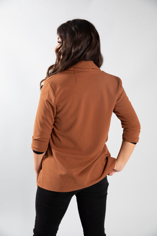 Toffee Roll Sleeve Crepe Blazer 
