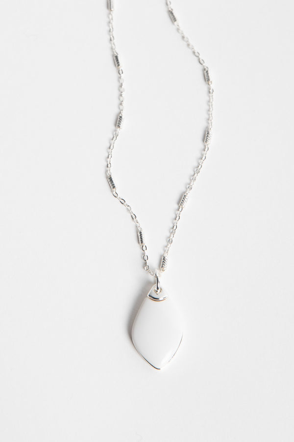 White Pebble Pendant Necklace 