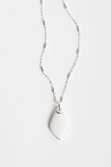 White Pebble Pendant Necklace 