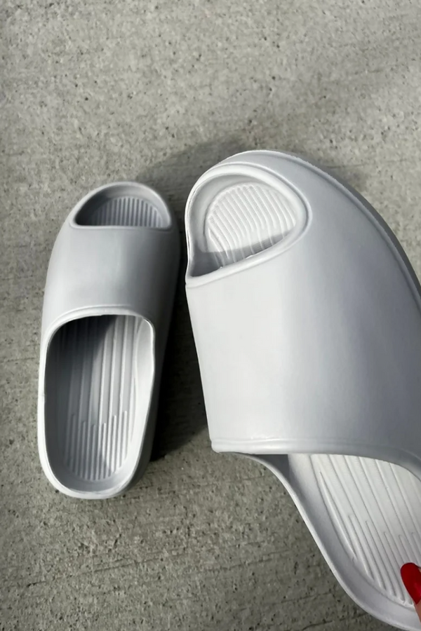 Grey Rubber Ribbed Sole Sliders